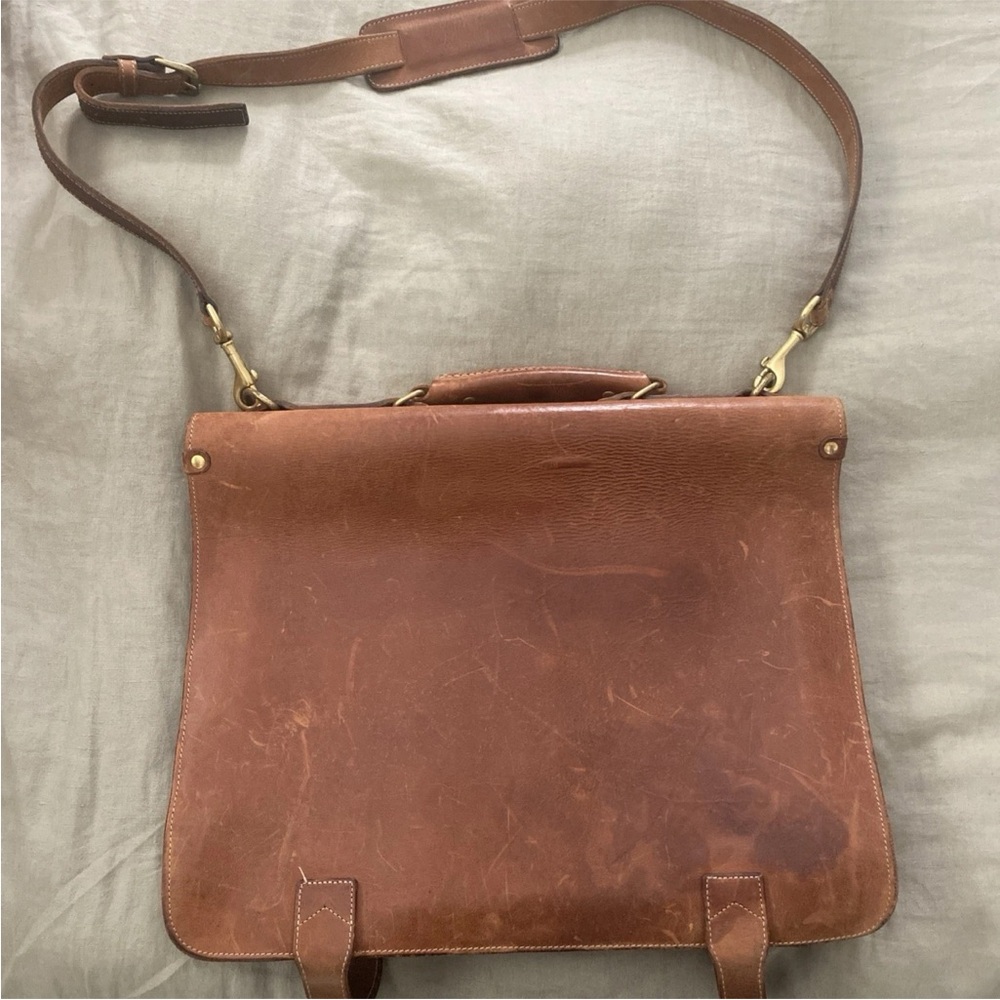 Territory Ahead Classic Brown Leather Bag - Picture 5 of 6